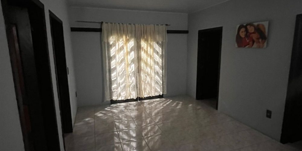 61583538-EEC2-4E39-85FE-C8B6A68A70E9