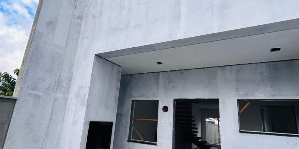 WhatsApp Image 2025-06-13 at 11.40.07 (1)