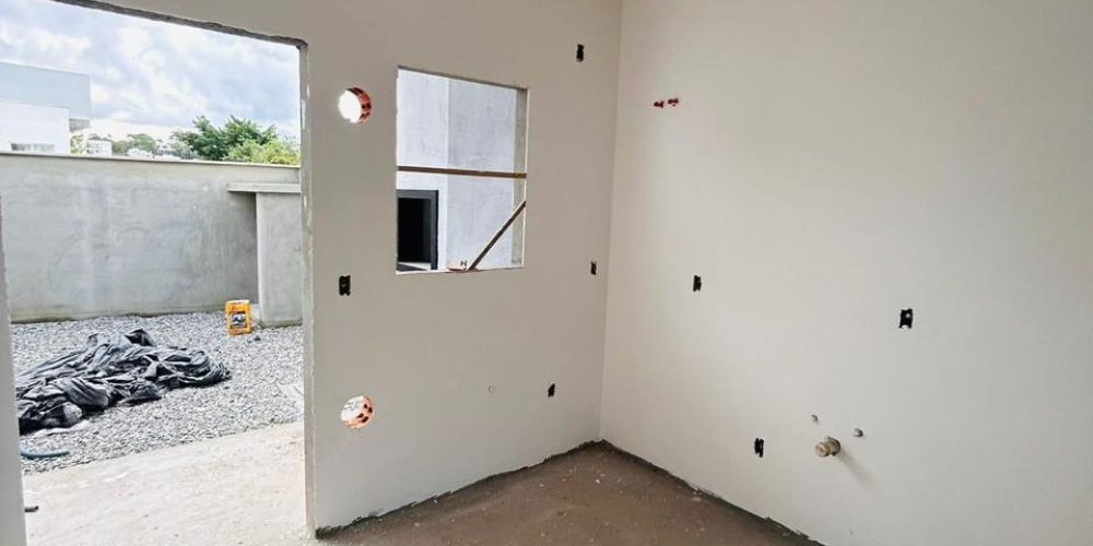 WhatsApp Image 2025-06-13 at 11.40.09