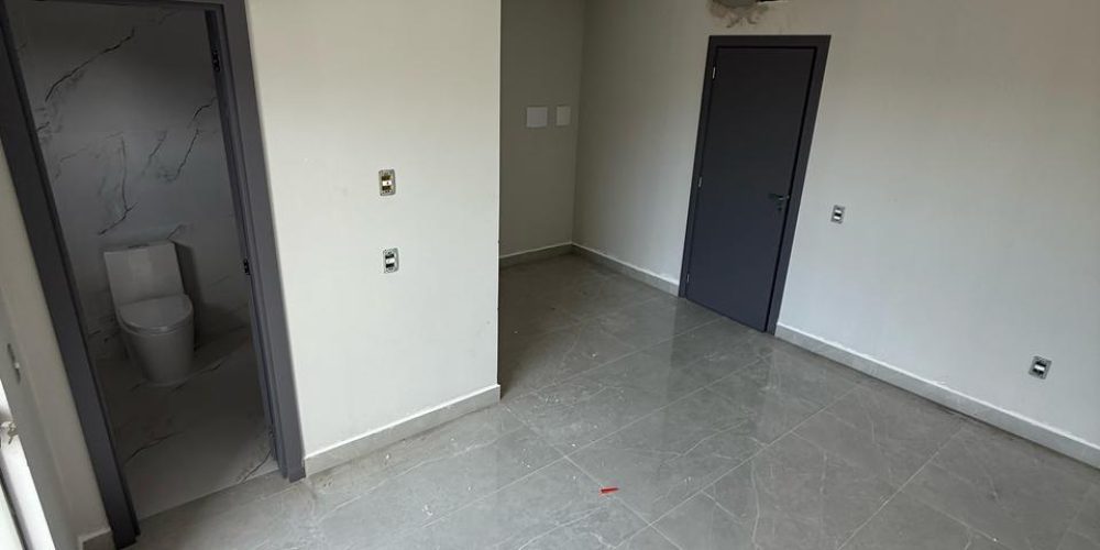 WhatsApp Image 2025-07-08 at 17.02.31