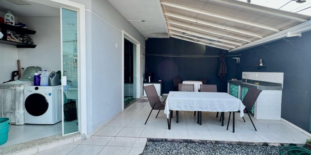 WhatsApp Image 2025-08-06 at 09.52.36 (1)