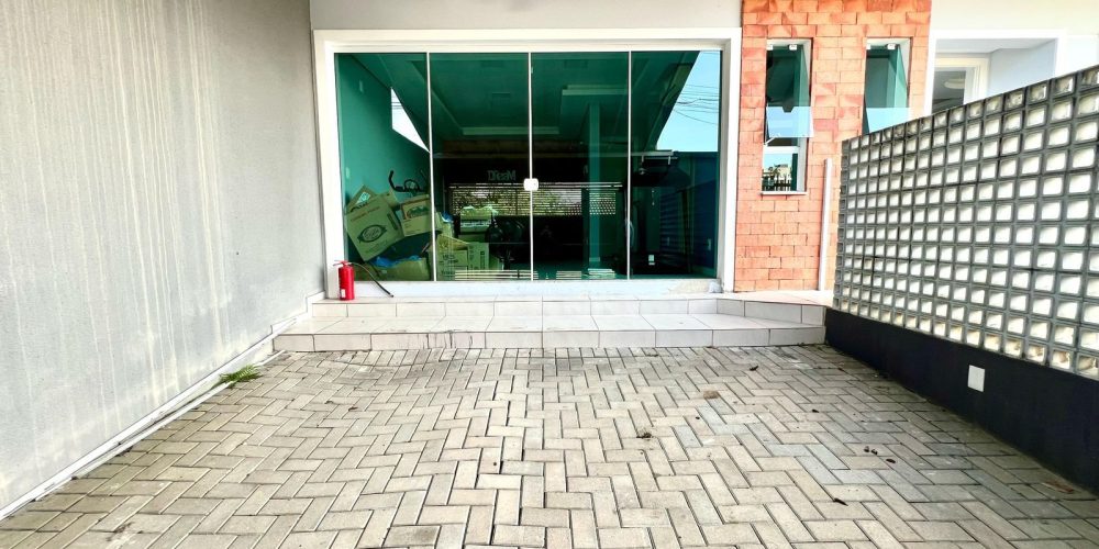 WhatsApp Image 2025-08-06 at 09.52.37 (1)