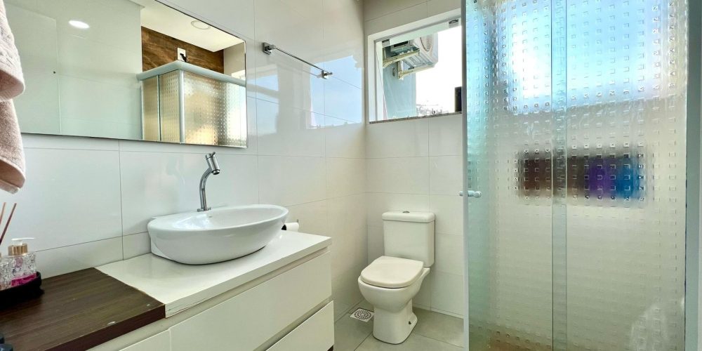 WhatsApp Image 2025-08-06 at 09.52.40 (2)