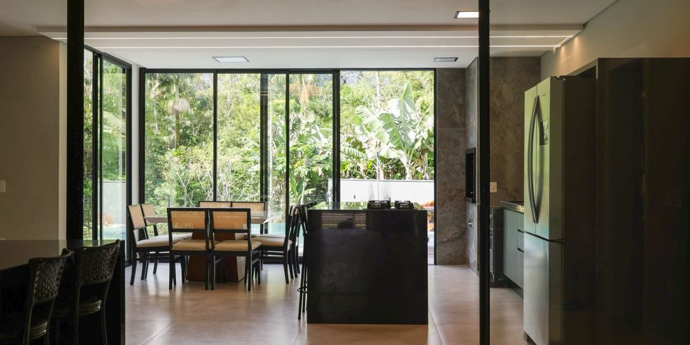 WhatsApp Image 2025-09-01 at 16.54.42 (2)