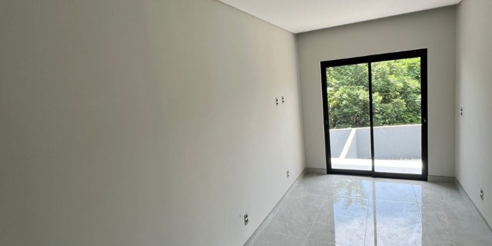 WhatsApp Image 2025-09-15 at 16.52.21 (3)