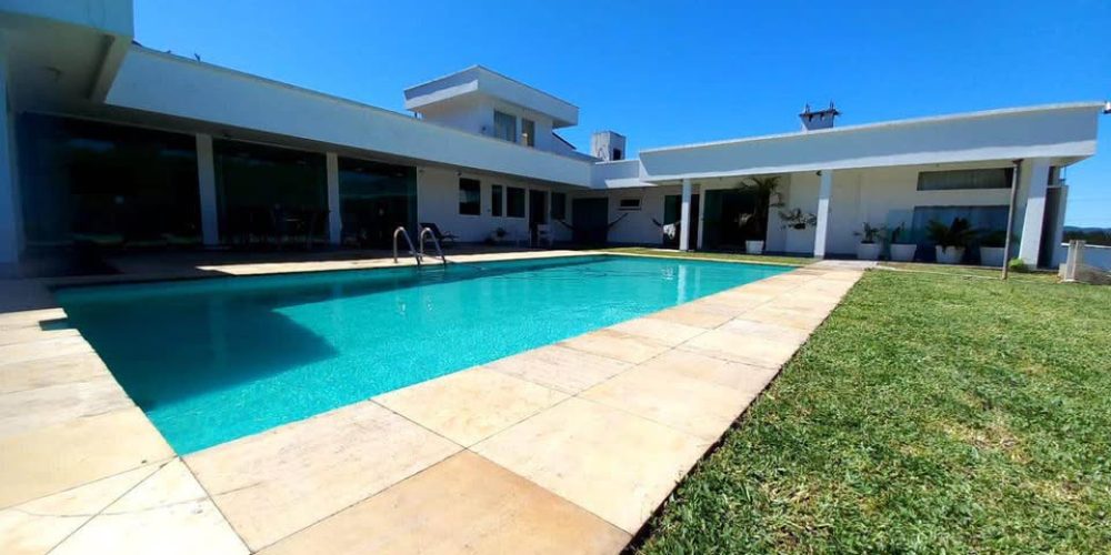 WhatsApp Image 2025-09-29 at 09.31.00 (1)