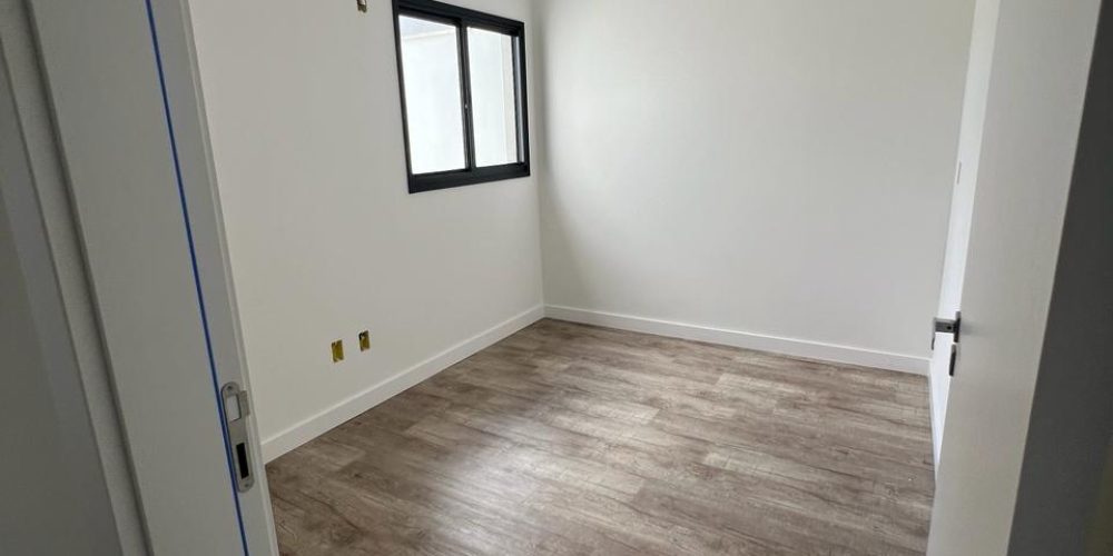 WhatsApp Image 2025-10-07 at 20.44.42 (2)