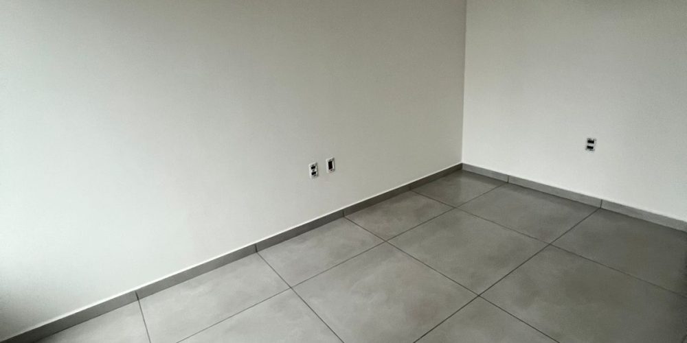 WhatsApp Image 2025-10-09 at 14.15.13 (2)