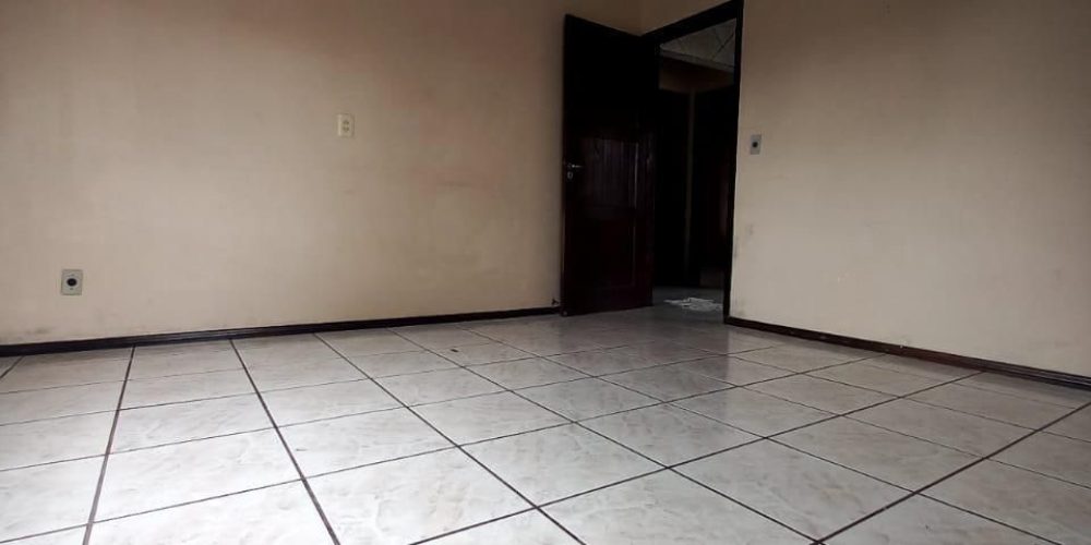 WhatsApp Image 2025-10-16 at 10.04.46