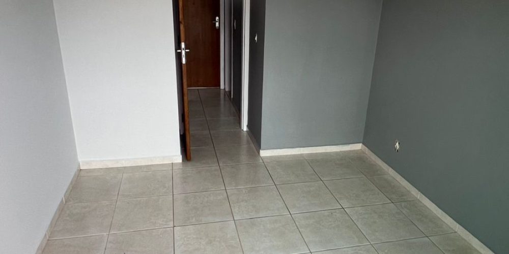 WhatsApp Image 2025-10-16 at 13.16.37 (2)