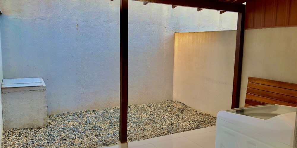 WhatsApp Image 2025-10-24 at 15.33.28 (1)